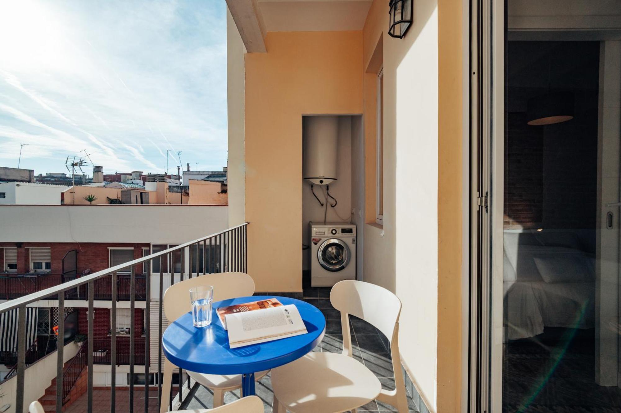 Design Apartments By Olala Homes L'Hospitalet de Llobregat Bagian luar foto