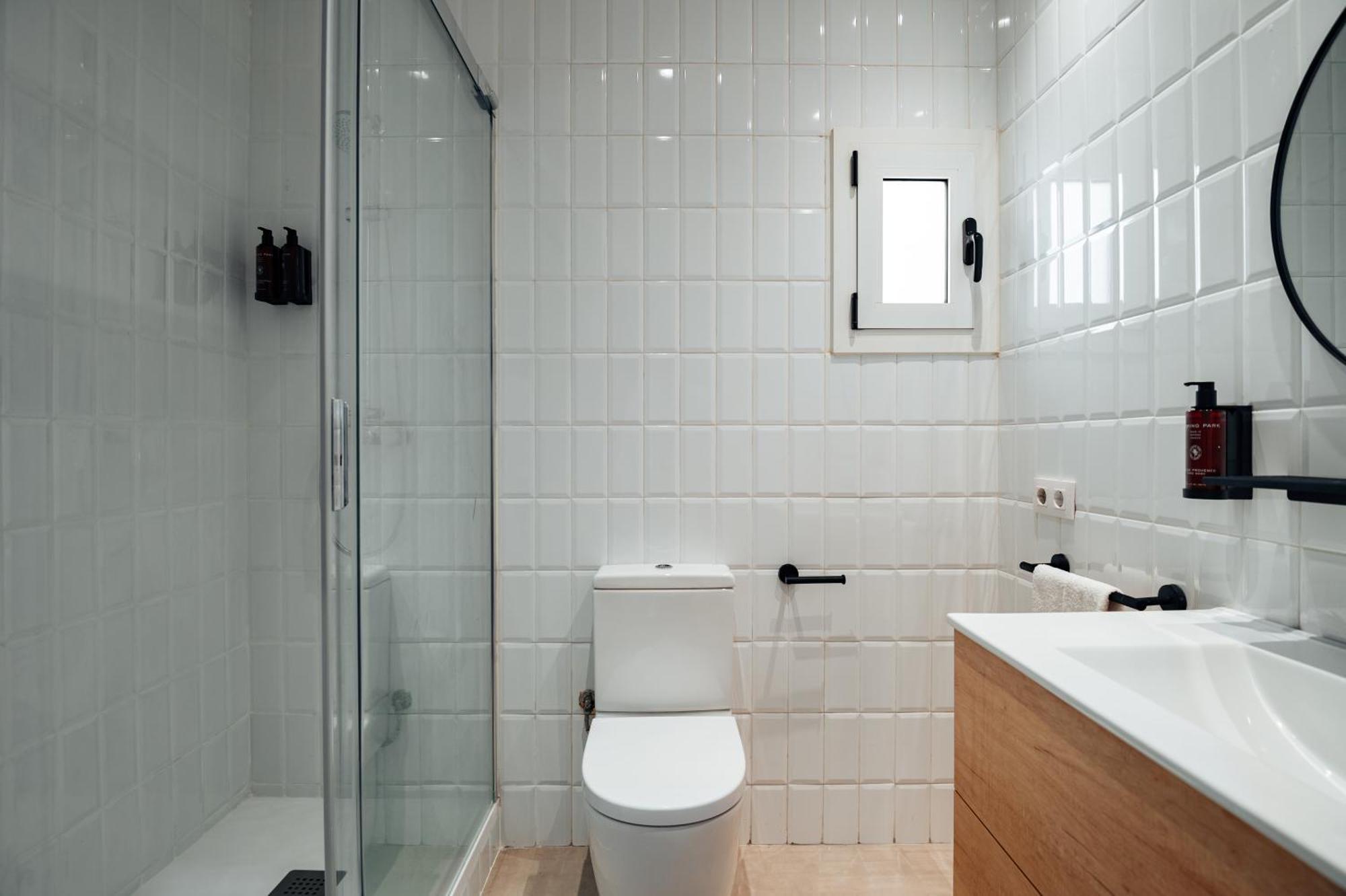 Design Apartments By Olala Homes L'Hospitalet de Llobregat Bagian luar foto